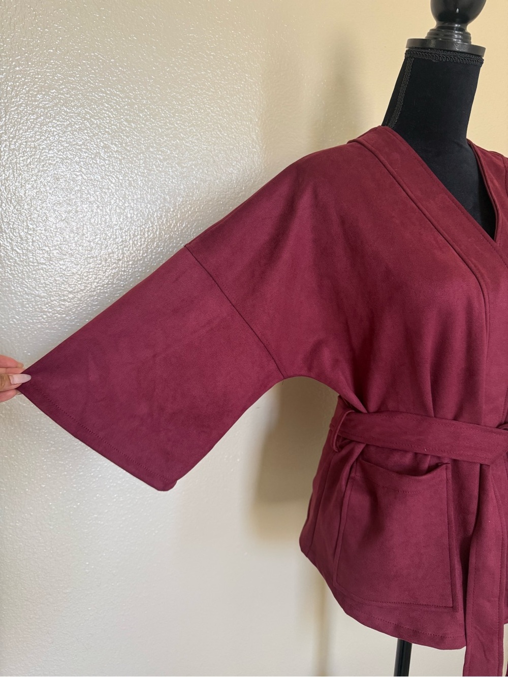 Classic Concepts Burgundy Faux Suede Belted Jacket Cardigan Medium - Picture 4 of 11
